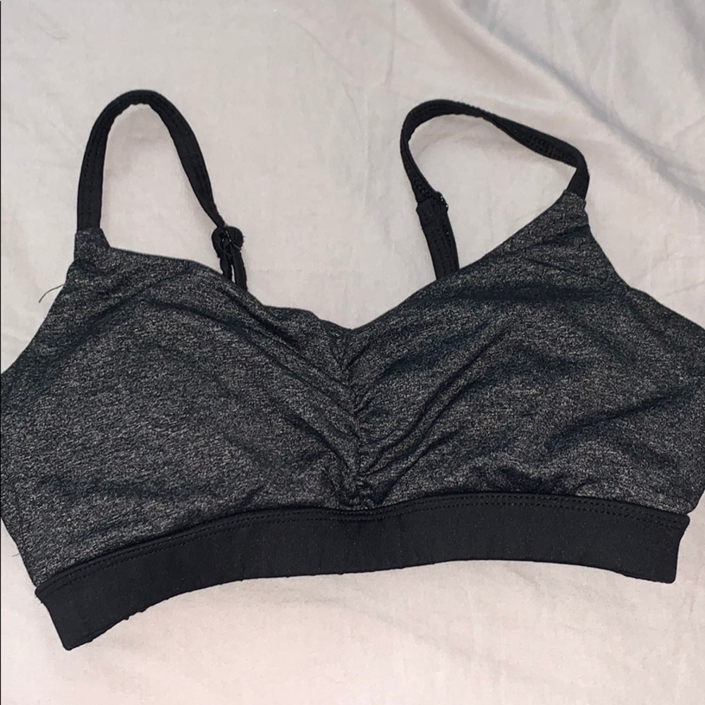 Sports bra